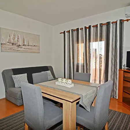 Apartament Nina